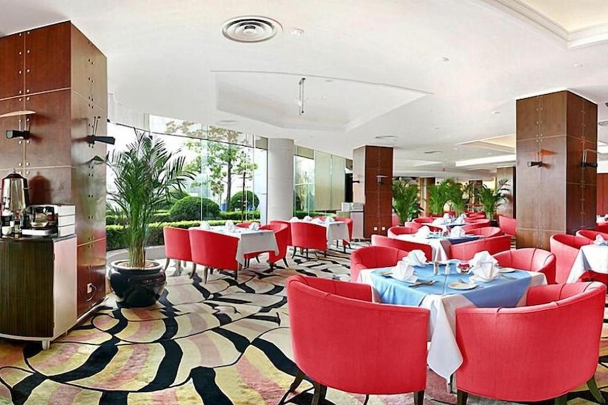 Howard Johnson Ginwa Plaza Hotel Xi'an  Exteriör bild