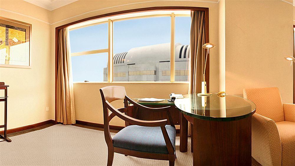 Howard Johnson Ginwa Plaza Hotel Xi'an  Exteriör bild